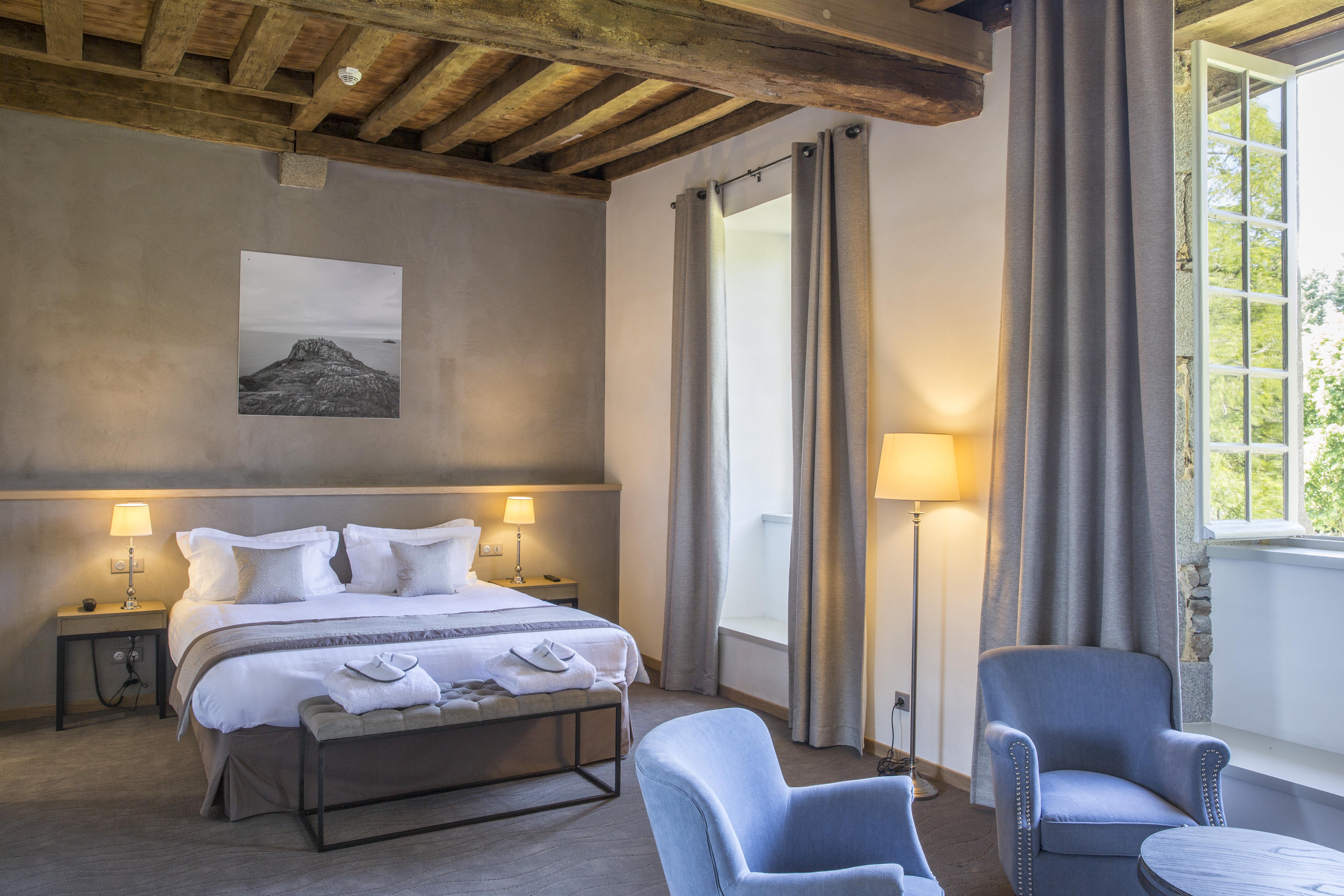 Hotel De L'Abbaye Le Tronchet  ภายนอก รูปภาพ