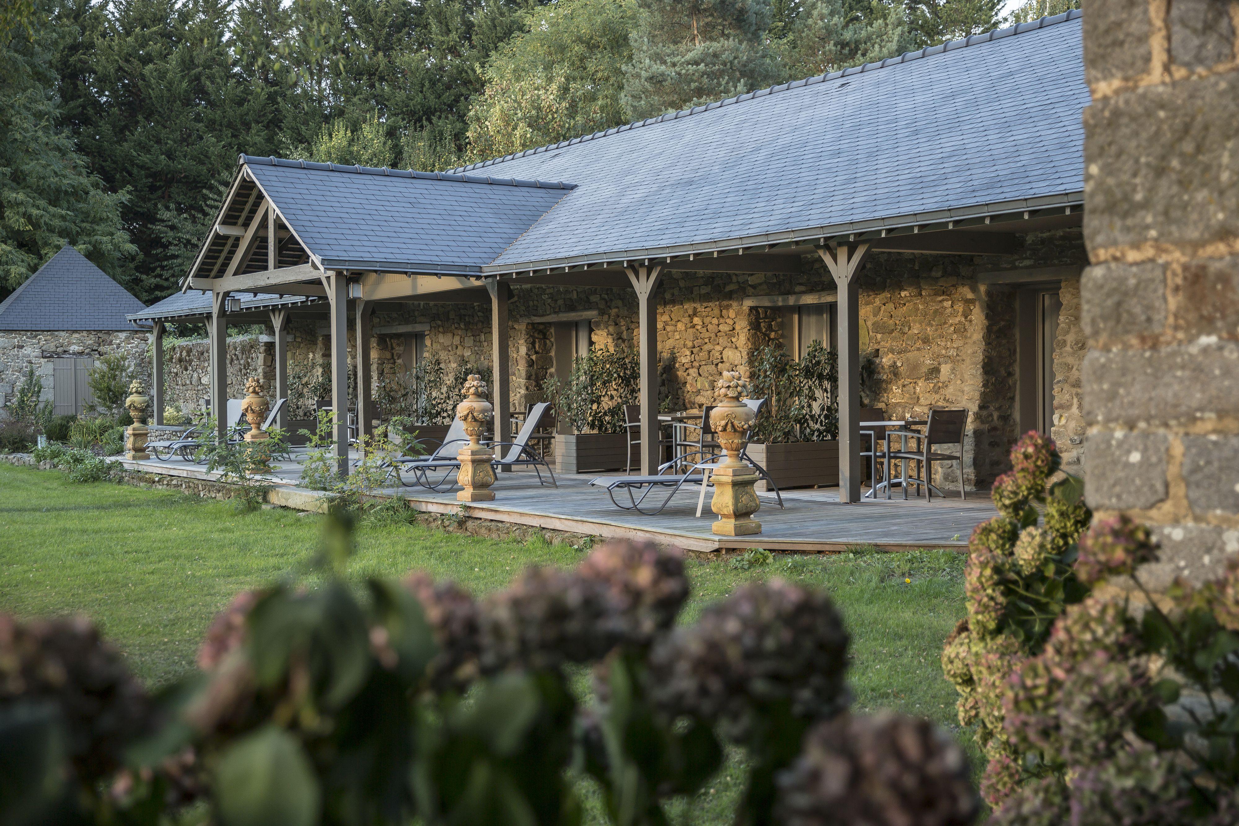 Hotel De L'Abbaye Le Tronchet  ภายนอก รูปภาพ