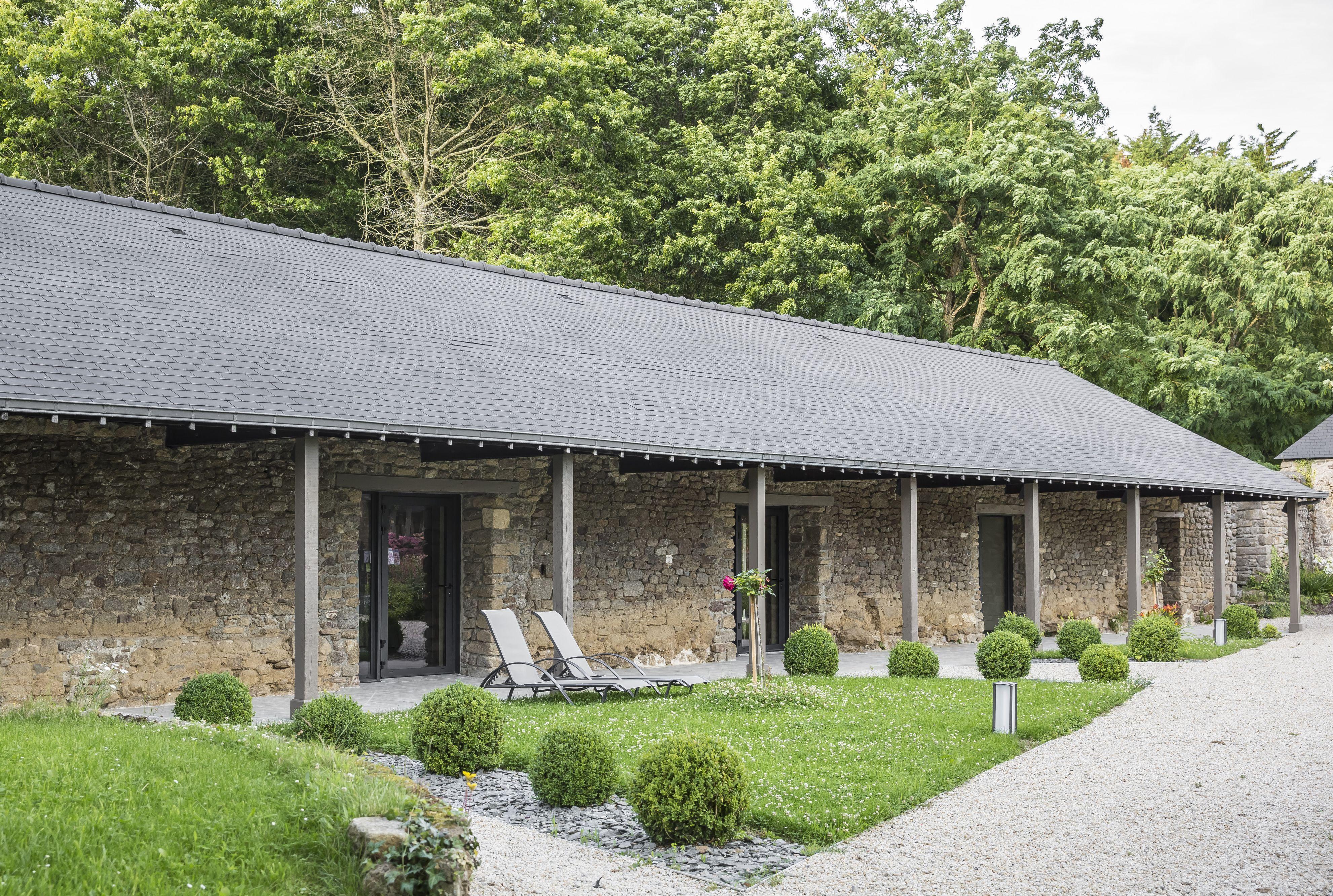 Hotel De L'Abbaye Le Tronchet  ภายนอก รูปภาพ